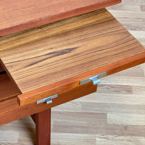 Writing desk in teak, Denmark, 1950-60s. - Beyo Vintage