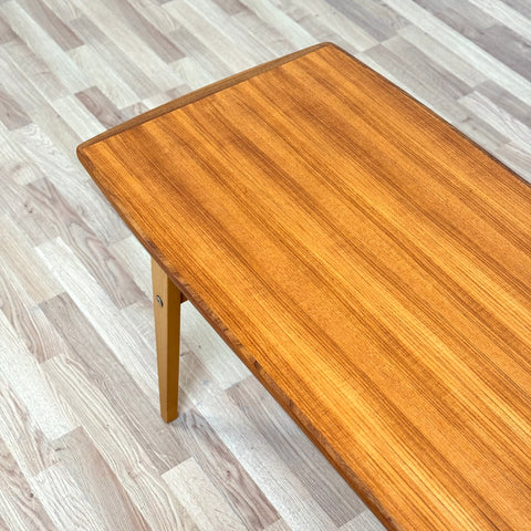 Coffee table in teak, 1950s-60s, Sweden - Beyo Vintage