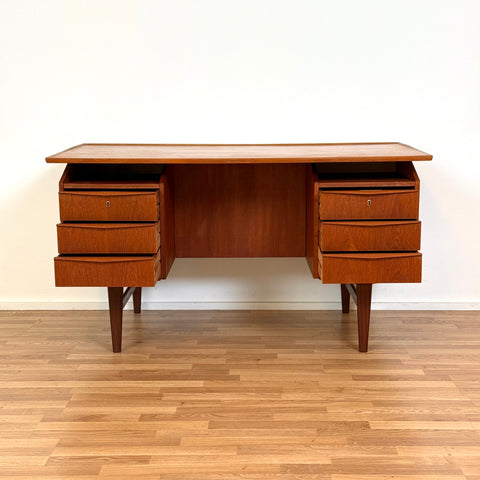Writing desk in teak, 1950s-60s, Denmark - Beyo Vintage