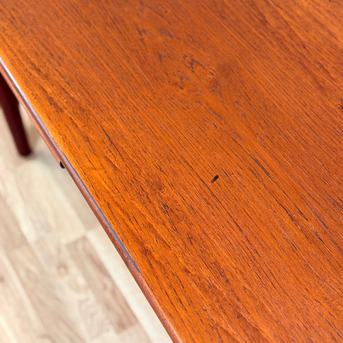 Dining table in teak, 1950s-60s, Denmark - Beyo Vintage