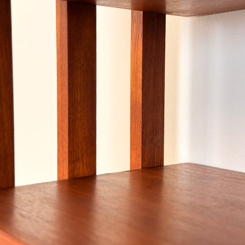 TYPE? High bookshelf in teak, 1950s-60s, Denmark - Beyo Vintage