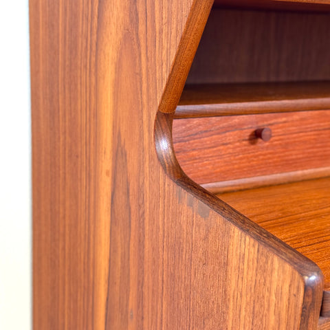 Highboard in teak, 1950s-60s, Denmark - Beyo Vintage