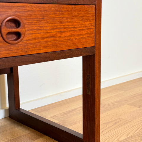 Low bench 'Varie' in teak by Arne Wahl Iversen for IKEA, 1950s-60s, Sweden - Beyo Vintage