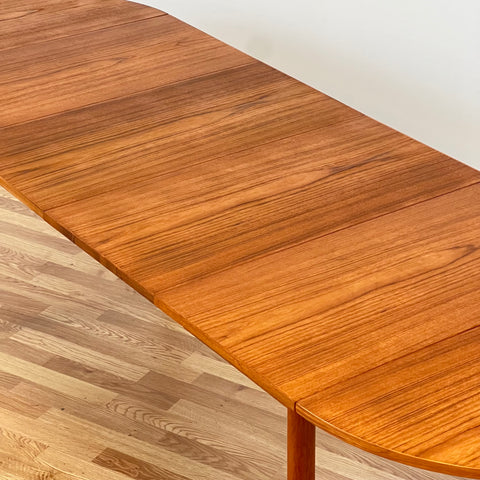 Dining table with 4 extension boards - Beyo Vintage