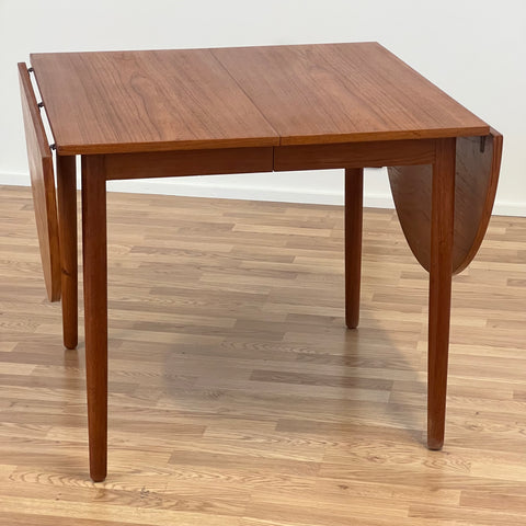 Dining table with 4 extension boards - Beyo Vintage