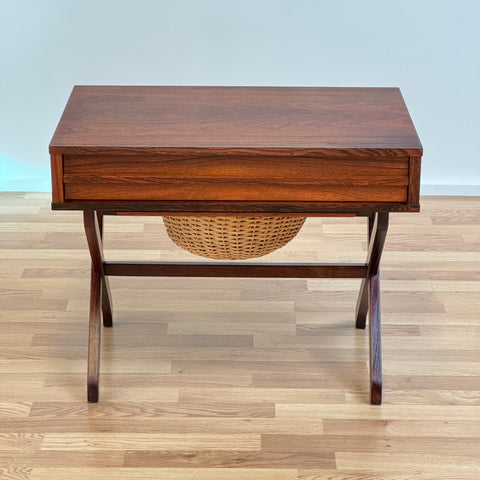 Side table with basket - Beyo Vintage
