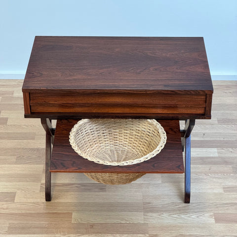 Side table with basket - Beyo Vintage